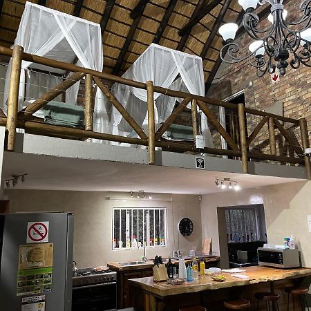 Genet House Holiday Home Marloth Park Dış mekan fotoğraf