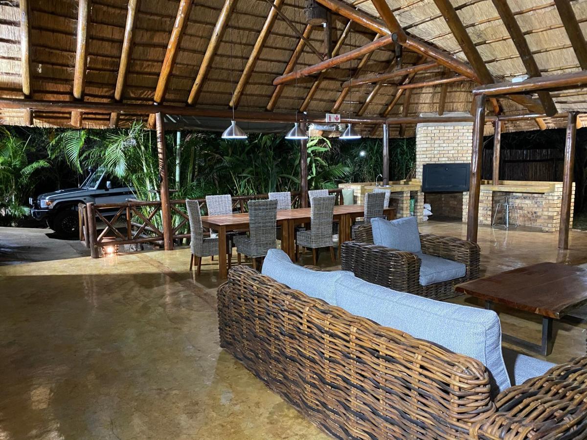 Genet House Holiday Home Marloth Park Dış mekan fotoğraf