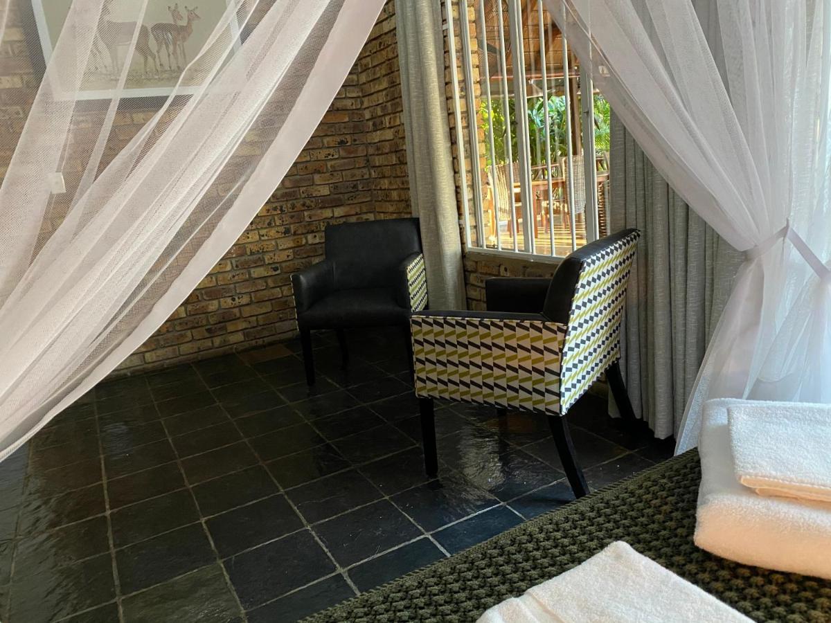 Genet House Holiday Home Marloth Park Dış mekan fotoğraf