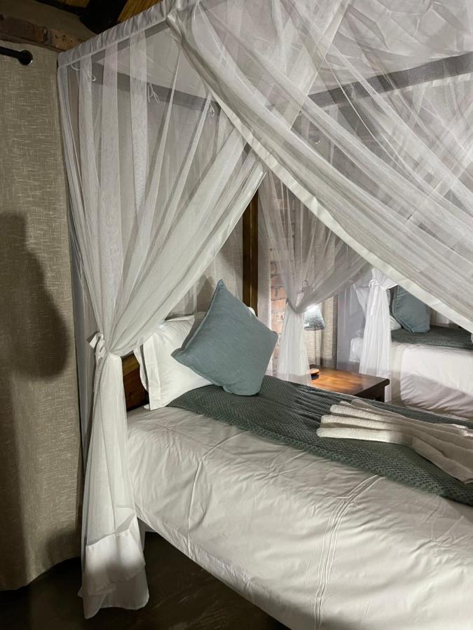 Genet House Holiday Home Marloth Park Dış mekan fotoğraf